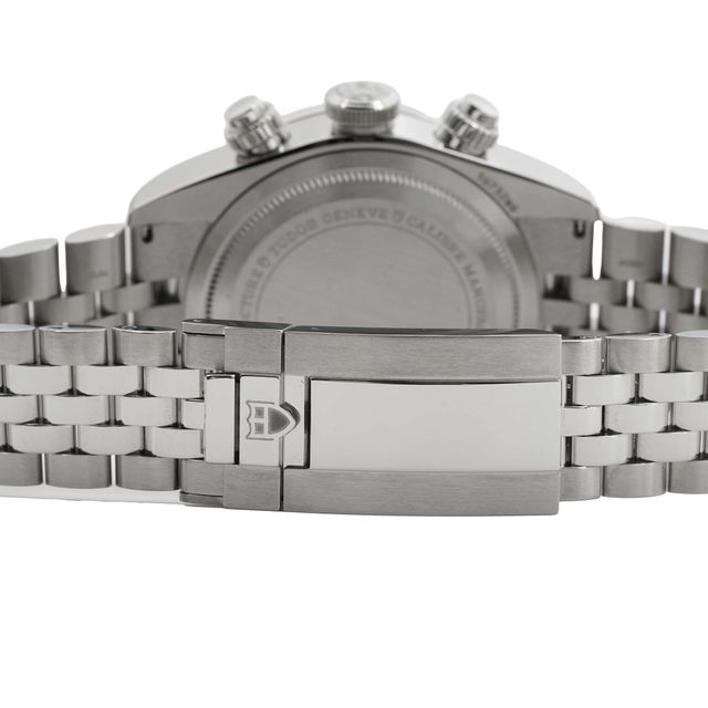 Tudor Black Bay Chrono M79360N-0019 Image 4